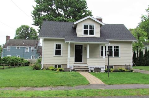 28 Thorpe Rd, Needham, MA 02494 photo 1