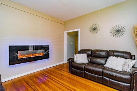 117 Miller St, Springfield, MA 01104 photo 4