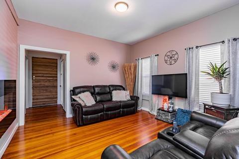 117 Miller St, Springfield, MA 01104 photo 5