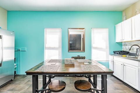 117 Miller St, Springfield, MA 01104 photo 8