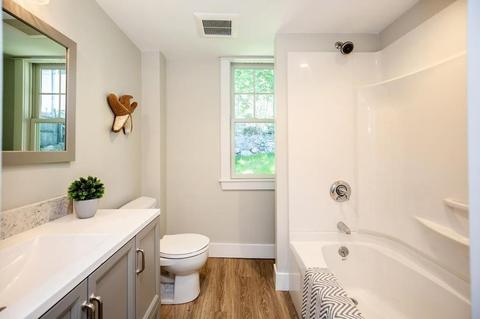5 Marsh St, Gloucester, MA 01930 photo 13