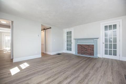 5 Marsh St, Gloucester, MA 01930 photo 10