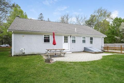 528 Race Ln, Marstons Mills, MA 02648 photo 4