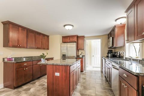 528 Race Ln, Marstons Mills, MA 02648 photo 10