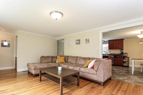 528 Race Ln, Marstons Mills, MA 02648 photo 9