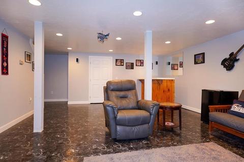 1 Ashley St, Worcester, MA 01604 photo 18