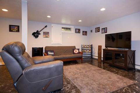 1 Ashley St, Worcester, MA 01604 photo 17