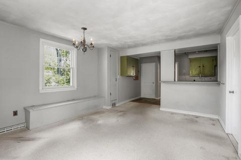 26 Hampton Rd, Natick, MA 01760 photo 5