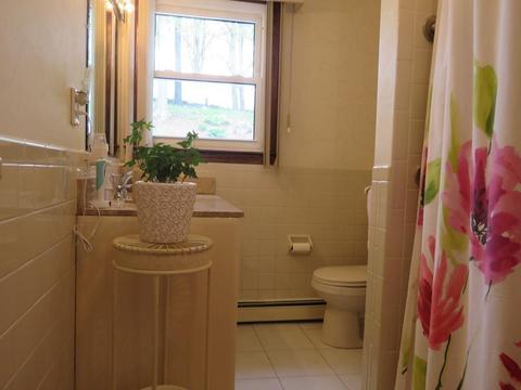 8 Patrick Cir, Stoneham, MA 02180 photo 21