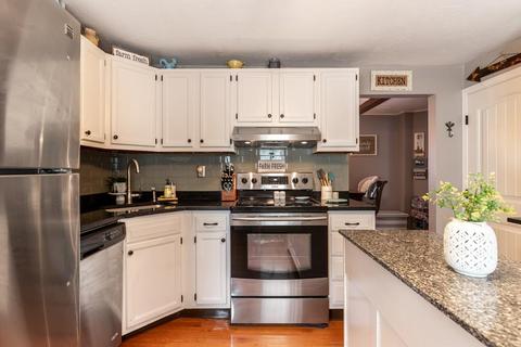 22 Brooks St, Maynard, MA 01754 photo 15