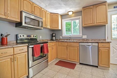 86 Murphy Rd, Hudson, MA 01749 photo 9