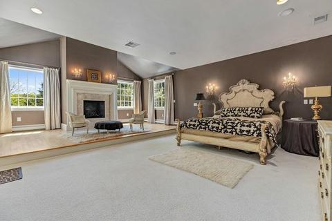 7 Brandon Woods Cir, Hingham, MA 02043 photo 19