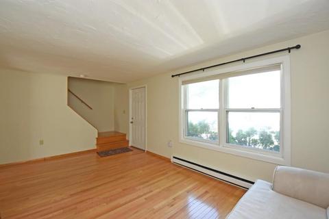 5 Payson St, Worcester, MA 01607 photo 3