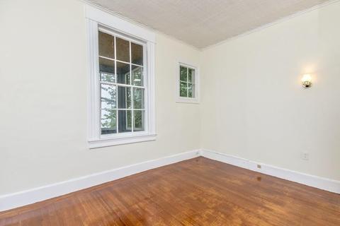 123 Mulberry St, Springfield, MA 01105 photo 16