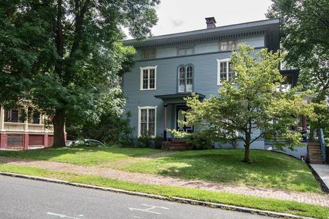 123 Mulberry St, Springfield, MA 01105 photo 4
