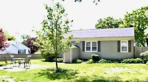 600 Montgomery St, Fall River, MA 02720 photo 4