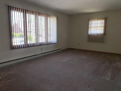 25 Cedar St, Ludlow, MA 01056 photo 11