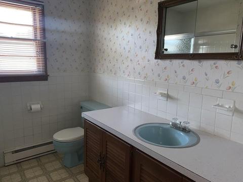 25 Cedar St, Ludlow, MA 01056 photo 15