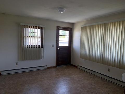 25 Cedar St, Ludlow, MA 01056 photo 10