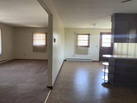 25 Cedar St, Ludlow, MA 01056 photo 9