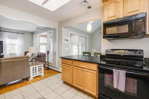 809 Pleasant St, Raynham, MA 02767 photo 11
