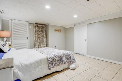 809 Pleasant St, Raynham, MA 02767 photo 25