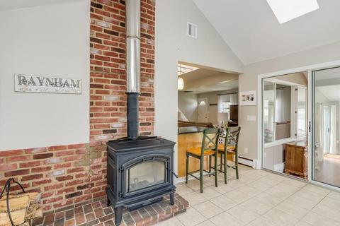 809 Pleasant St, Raynham, MA 02767 photo 16