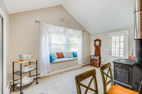 809 Pleasant St, Raynham, MA 02767 photo 13
