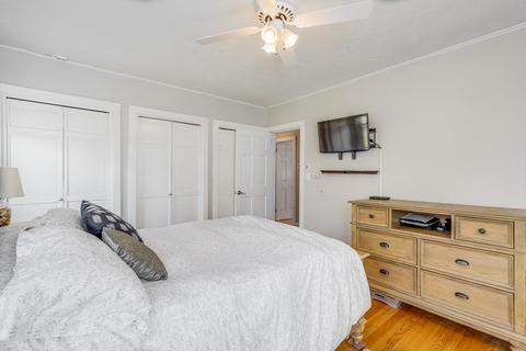 809 Pleasant St, Raynham, MA 02767 photo 21