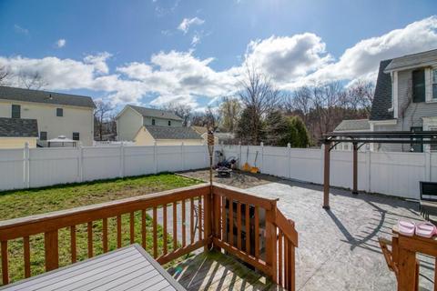 25 Bruce St, Springfield, MA 01119 photo 24