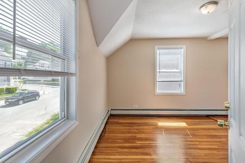 12 Chrome, Worcester, MA 01604 photo 18