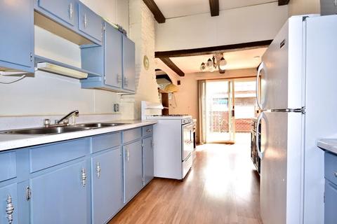 8 Vernal St, Wareham, MA 02571 photo 5