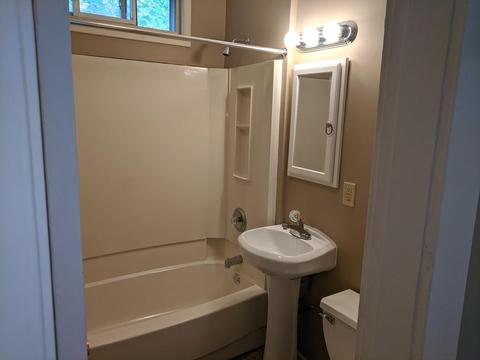 40 Daniel St, Springfield, MA 01151 photo 15
