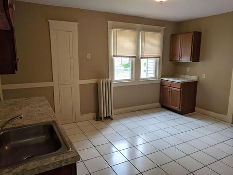 40 Daniel St, Springfield, MA 01151 photo 14