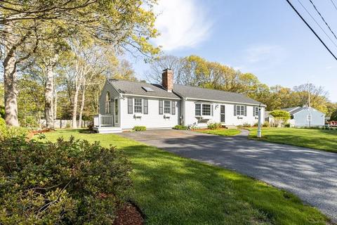 324 Nottingham Dr, Barnstable, MA 02632 photo 3