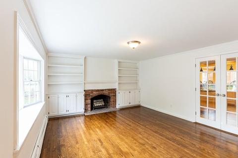 324 Nottingham Dr, Barnstable, MA 02632 photo 6
