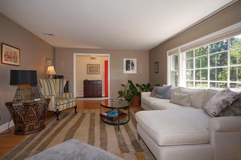 31 Apache Trl, Arlington, MA 02474 photo 8