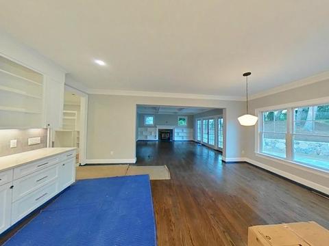 134 Taylor St, Needham, MA 02494 photo 3