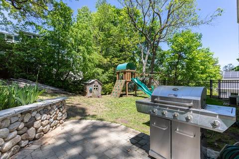 65 Walnut St, Arlington, MA 02476 photo 9