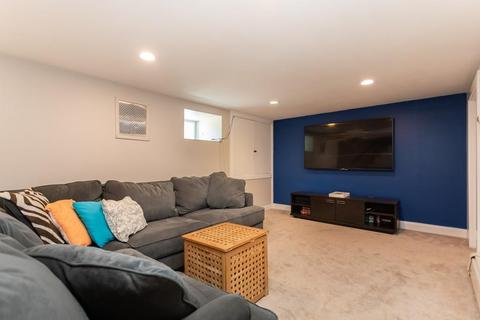 65 Walnut St, Arlington, MA 02476 photo 39