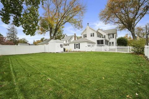 682 Great Plain Ave, Needham, MA 02492 photo 5