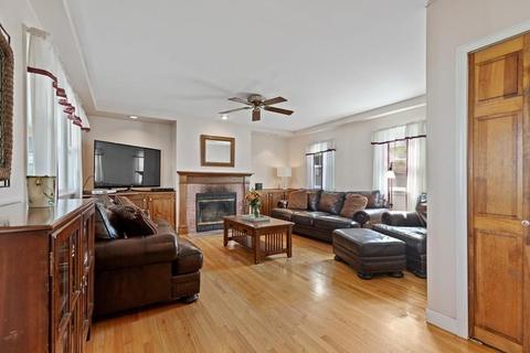 682 Great Plain Ave, Needham, MA 02492 photo 7
