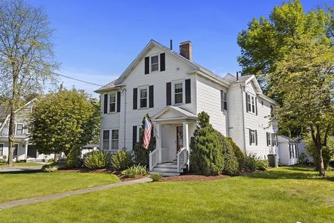 682 Great Plain Ave, Needham, MA 02492 photo 1