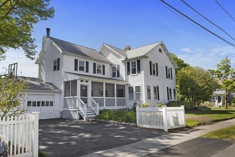 682 Great Plain Ave, Needham, MA 02492 photo 3