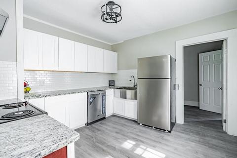 49 Darling St, Springfield, MA 01151 photo 10