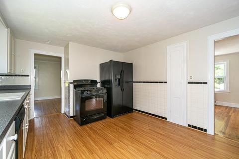52 Ideal Rd, Worcester, MA 01604 photo 8