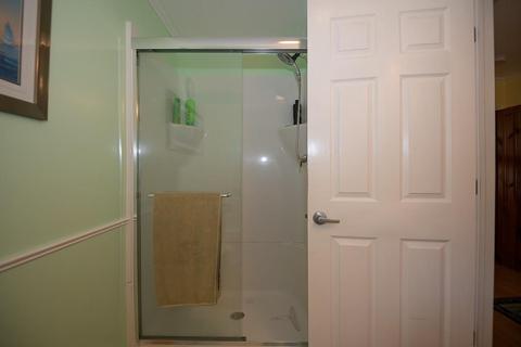 3 Lakeview Rd, Webster, MA 01570 photo 18