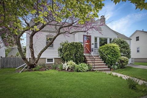 49 Glendale Rd, Marblehead, MA 01945 photo 2