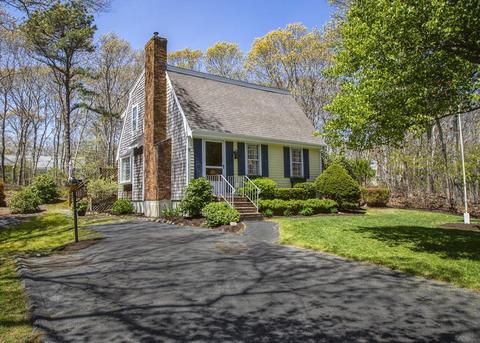 9 Baldwin Rd, Dennis, MA 02638 photo 2