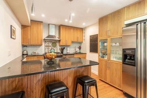 6 Dodge St, Gloucester, MA 01930 photo 4